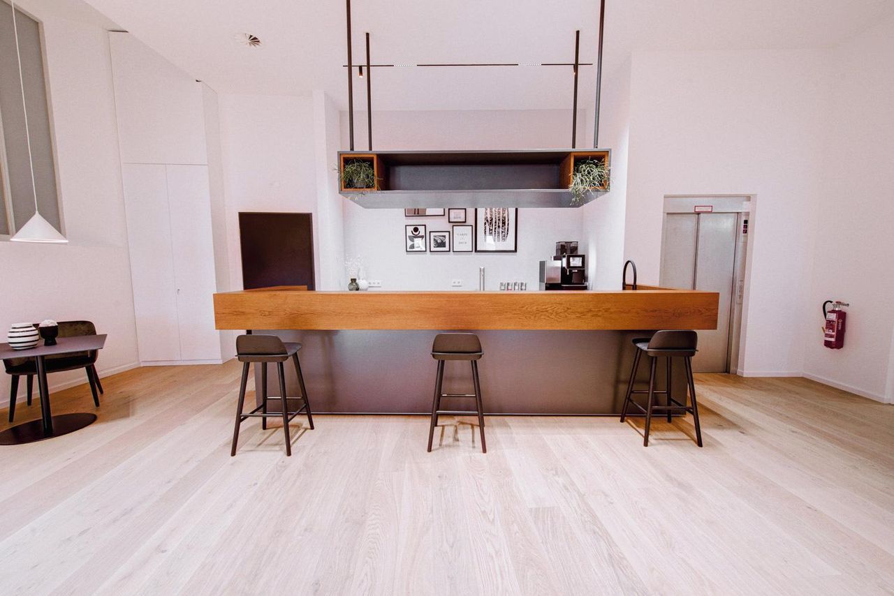 Mainz  Business Center Townhall image 4