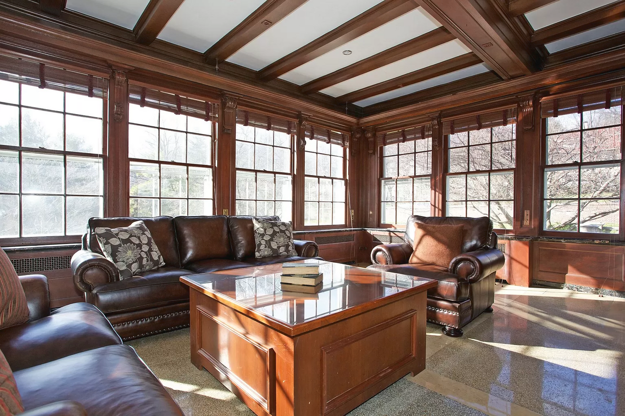 Rest van de wereld   Montclair Mansion - As Seen on Love & Hip Hop Season 10 image 22