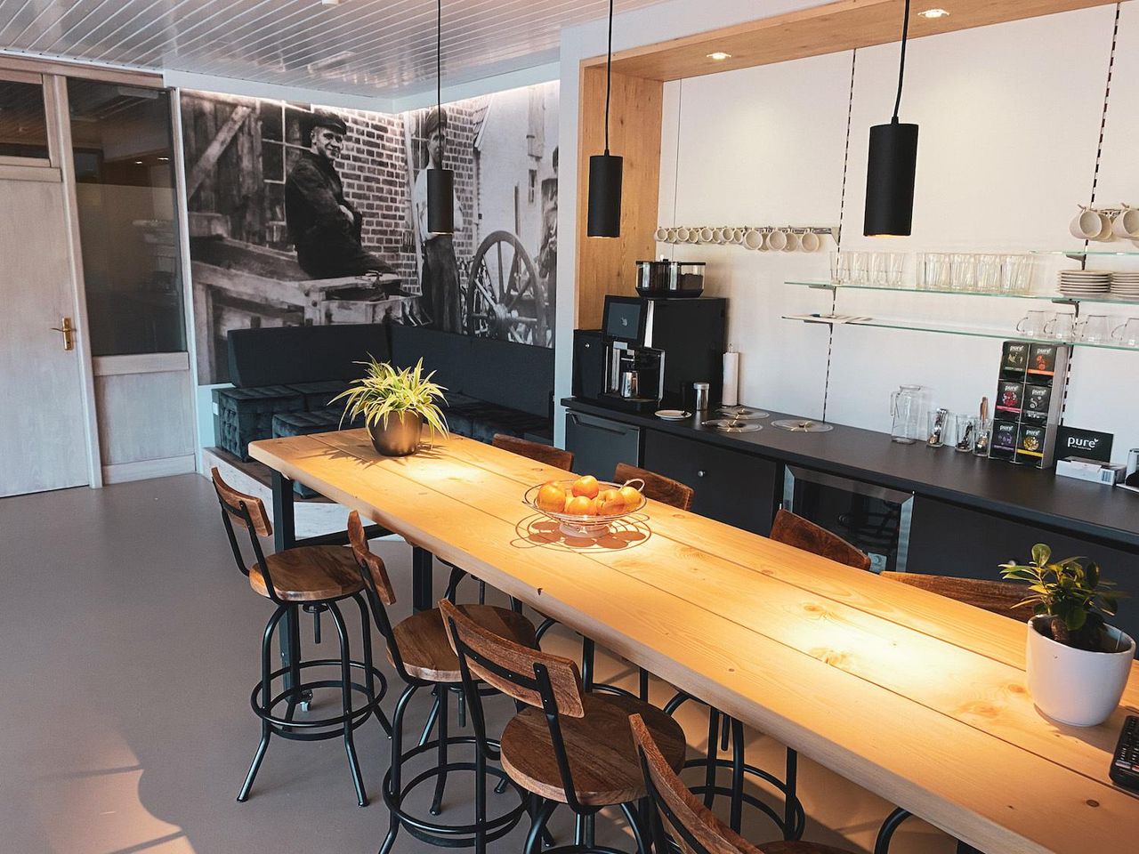 Rest der Welt  Coworking Space Digitalschmiede image 2