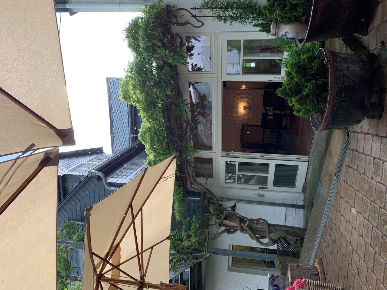 Rest of the World  Unusual venue Entire Place image 17