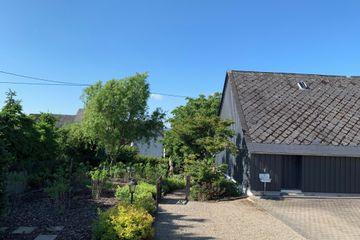 Rest of the World Unusual venue Entire Place image 18