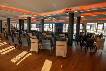 Dresden Mobiles Arbeiten Außergewöhnliche Locations Felix Club - Tagung und Events für bis zu 250 Personen image 9