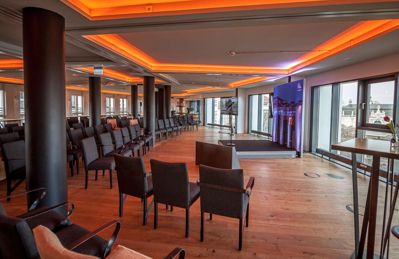Dresden Mobiles Arbeiten Außergewöhnliche Locations Felix Club - Tagung und Events für bis zu 250 Personen image 11