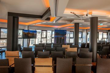 Dresden Mobiles Arbeiten Außergewöhnliche Locations Felix Club - Tagung und Events für bis zu 250 Personen image 20