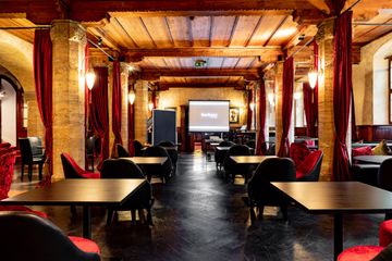 Rest of the World Networking-Event  Salon Rouge image 0