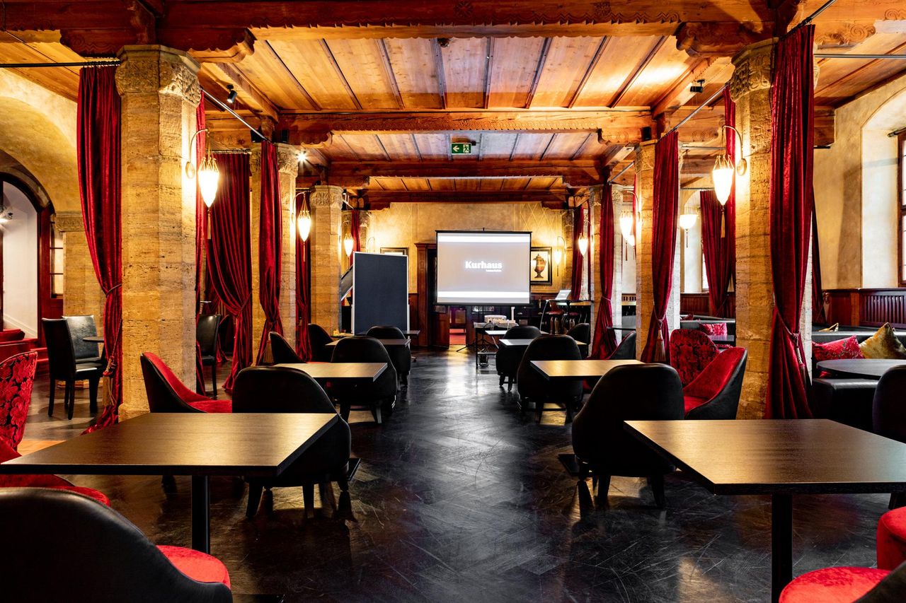 Rest of the World Networking-Event  Salon Rouge image 0