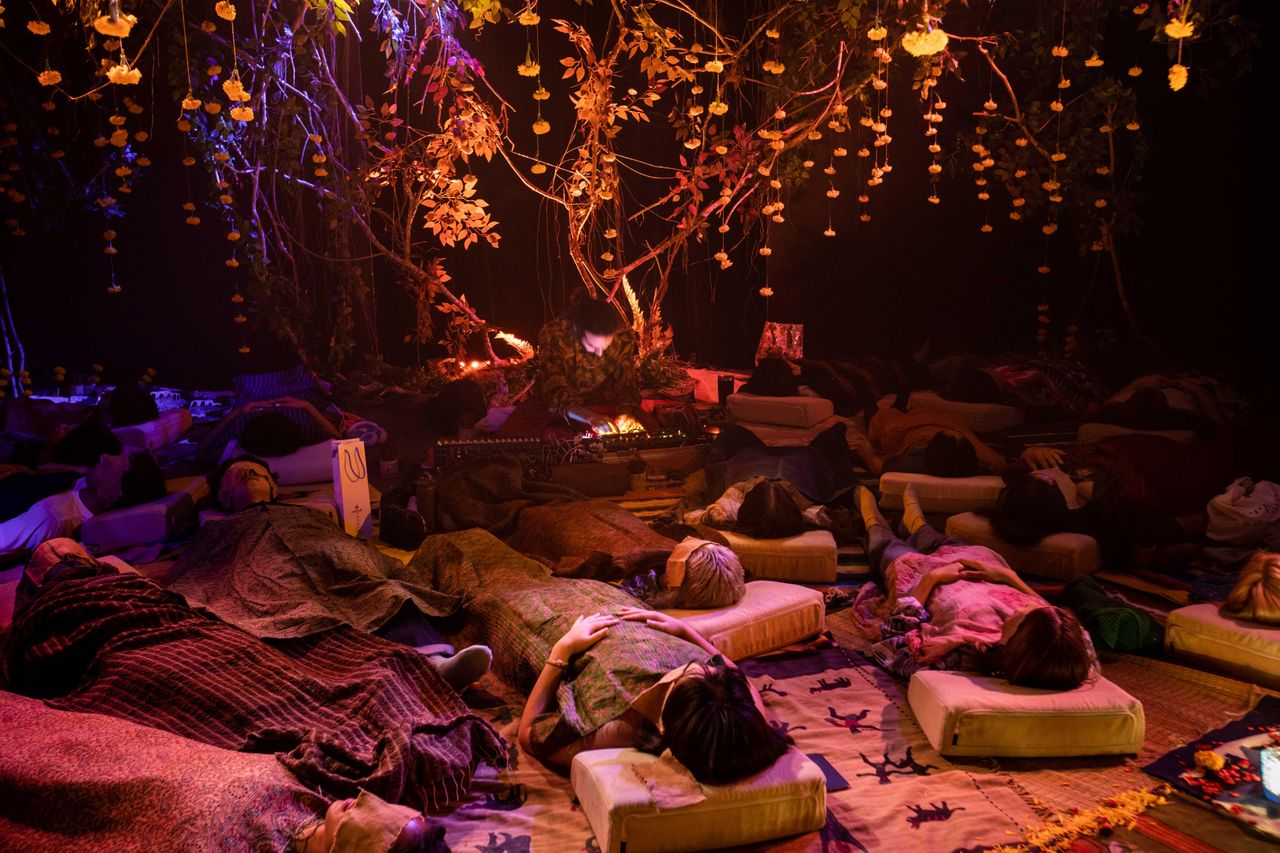 Bangkok  Theatre PEOPLE OF ARI MAIN THEATRE image 3