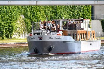 Berlin  Boat Seminarschiff John Franklin image 1