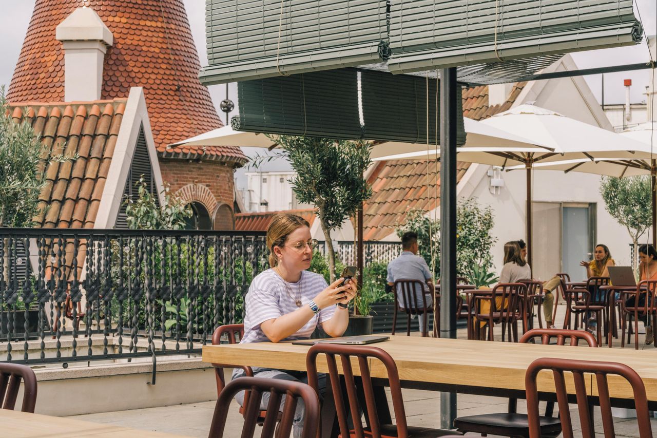 Barcelona  Rooftop The Cloud image 0