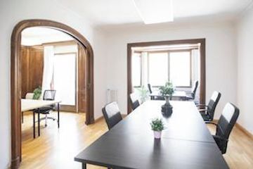 Barcelona  Coworking space Classic style private office 24/26 persons image 0