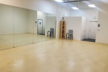 Rest van de wereld Feestzaal Studio 1 image 1