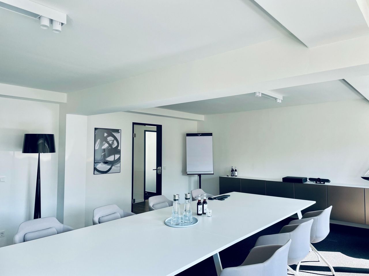 Hamburg  Meetingraum Moderner Konferenzraum im Herzen von Winterhude image 3