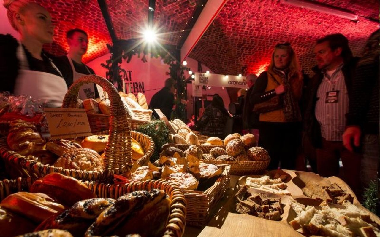 London corporate event spaces Industrial space North Vaults image 11