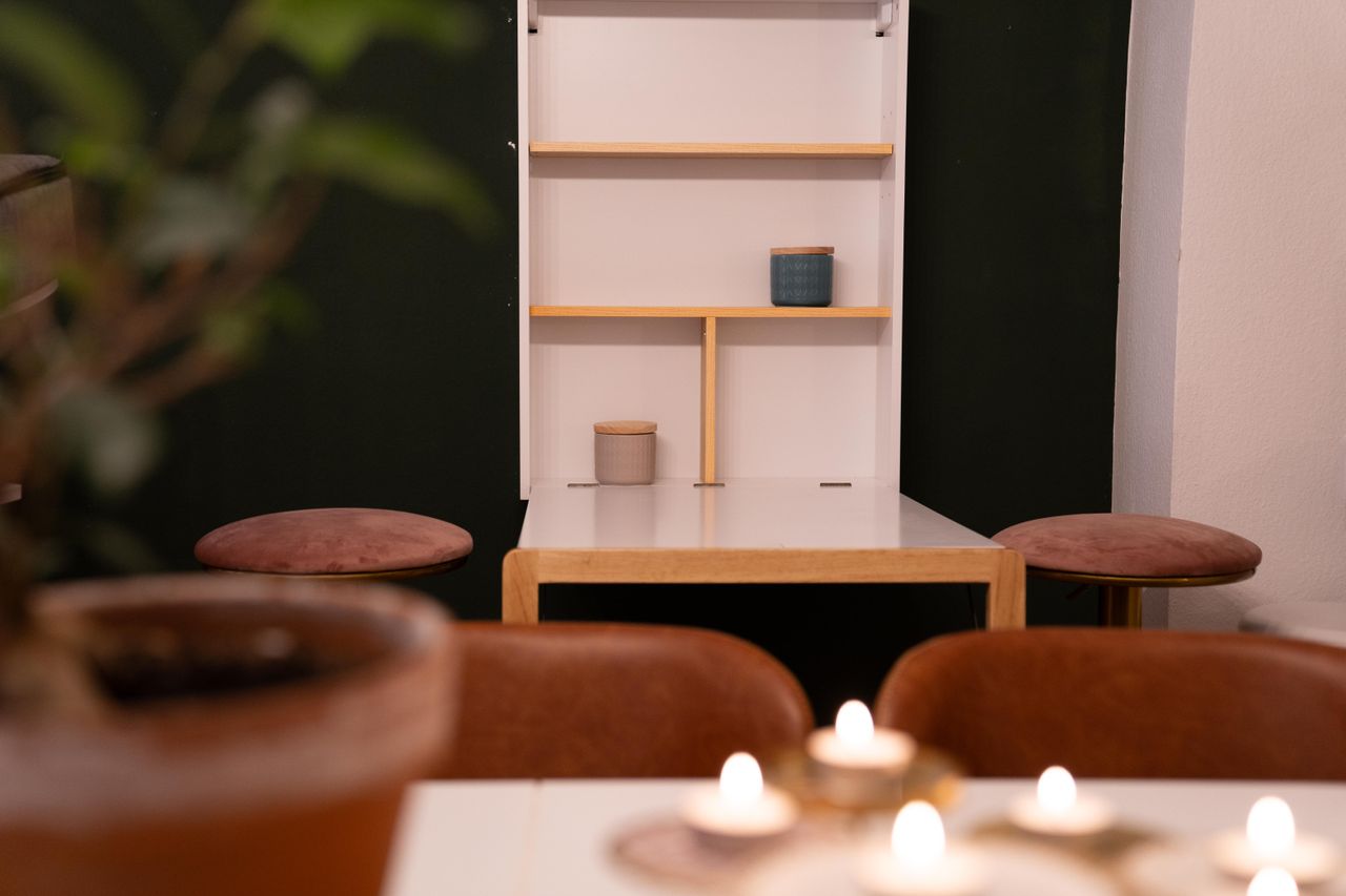 Stuttgart Mobiles Arbeiten Boardroom LEONHARDSZIMMER - Tagungslocation zum Wohlfühlen in Stgt. Miette image 13