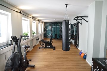 München Außergewöhnliche Locations Benefit - Private Gym & Sauna image 0