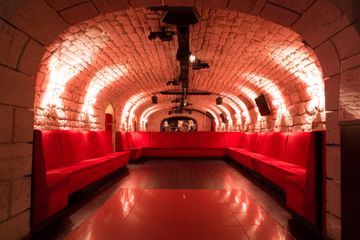 Paris corporate event spaces Unusual venue Club image 10