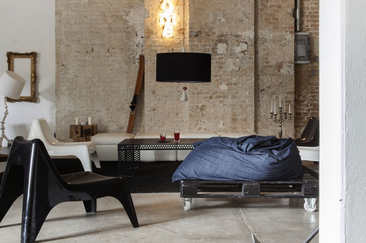 Berlin workshop spaces Private residence Storage Berlin Urbanstrasse image 11
