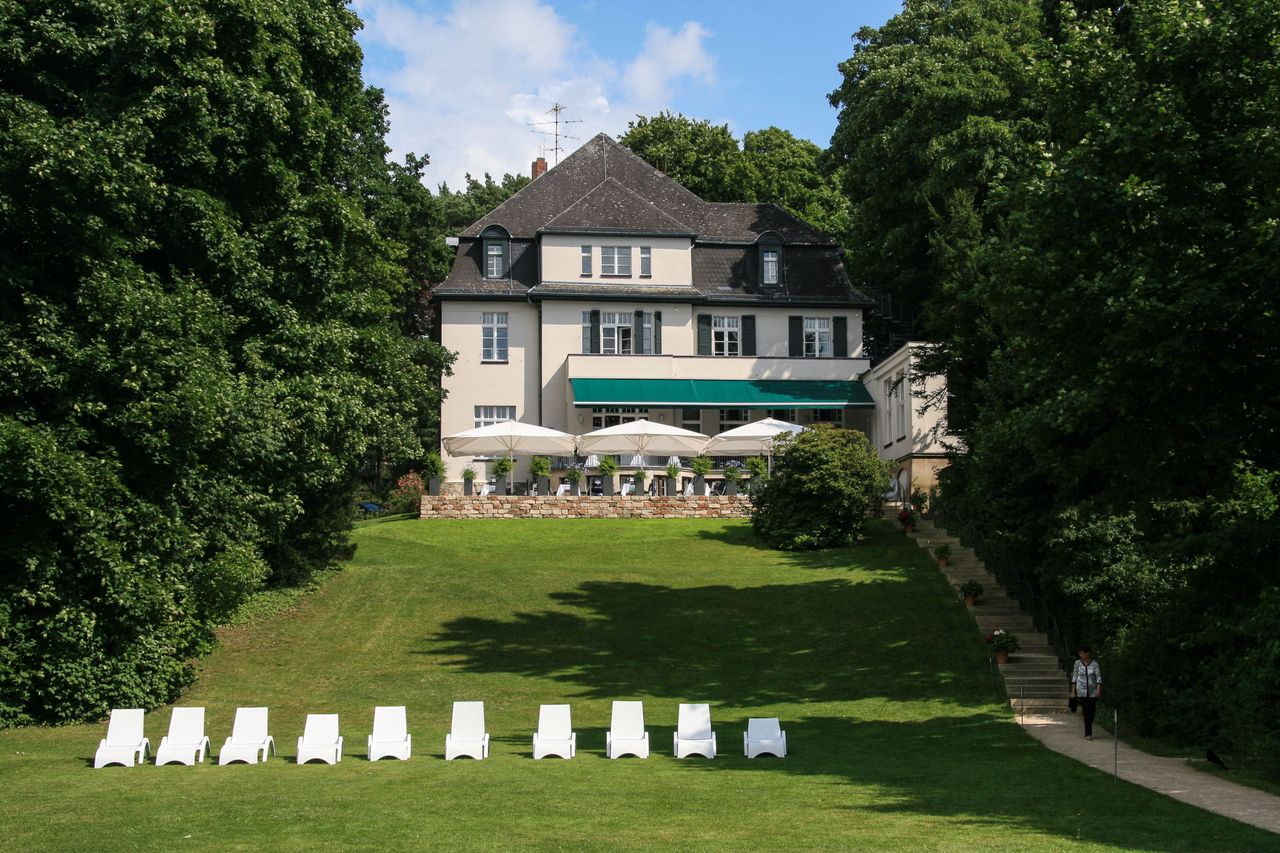 Rest der Welt seminar rooms Meetingraum Villa Blumenfisch - Tagungsraum Zauberberg image 11