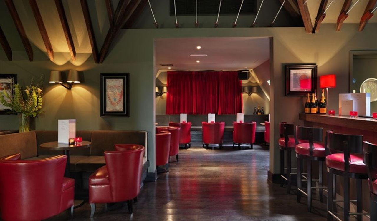 Londen corporate event spaces Feestzaal Penthouse Champagne Bar image 11