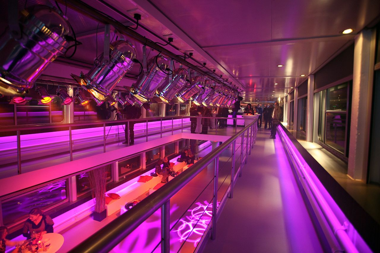 Amsterdam corporate event spaces Boot Floating Venue image 26