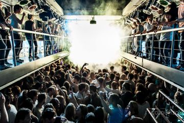 Amsterdam corporate event spaces Boat Floating Venue image 7