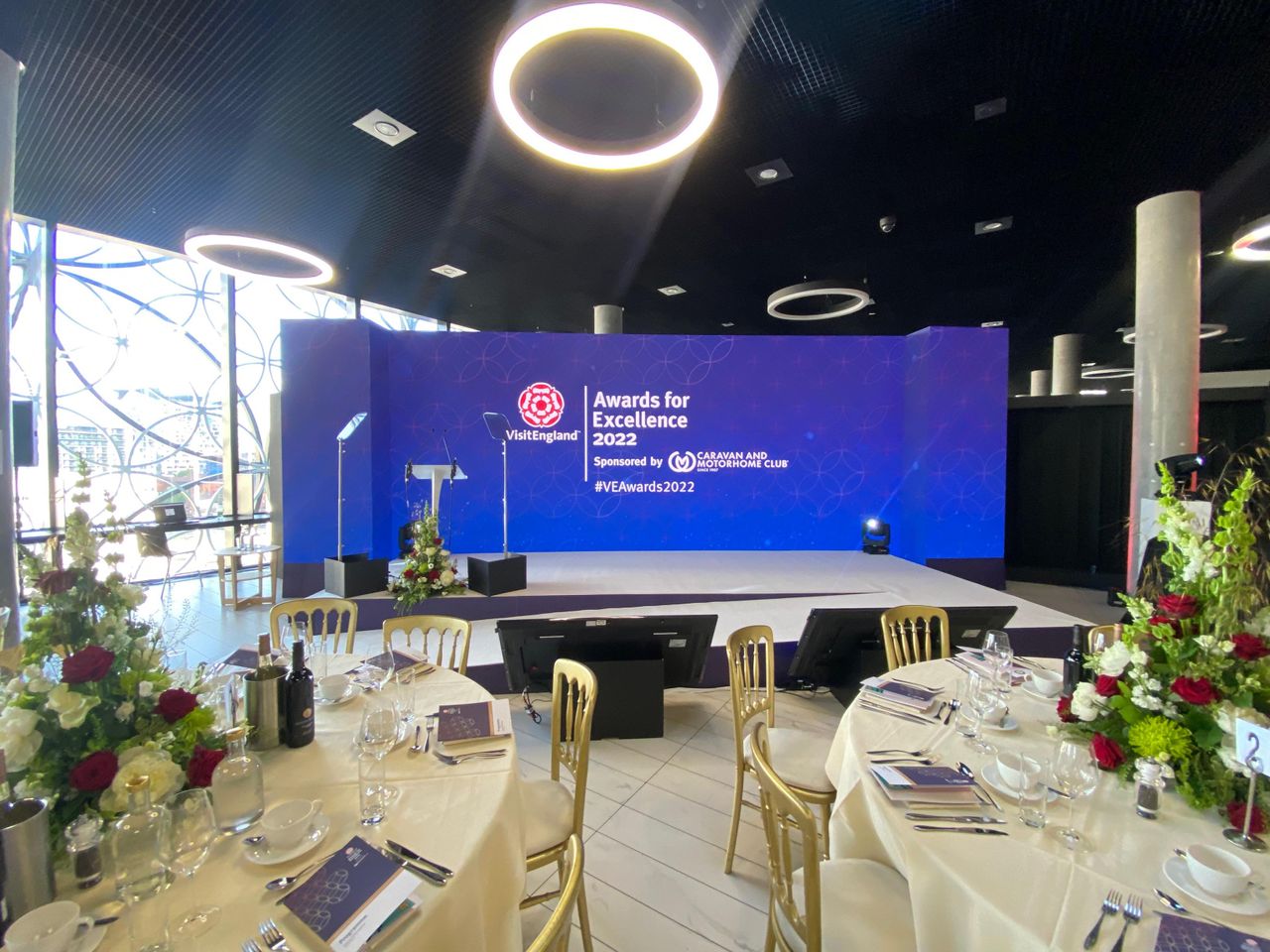 Birmingham Creative Meeting Bijzondere locatie Library Level 2 Feature Space image 2