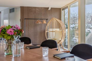 Zoetermeer  Unusual venue Het Bijenhuisje image 2