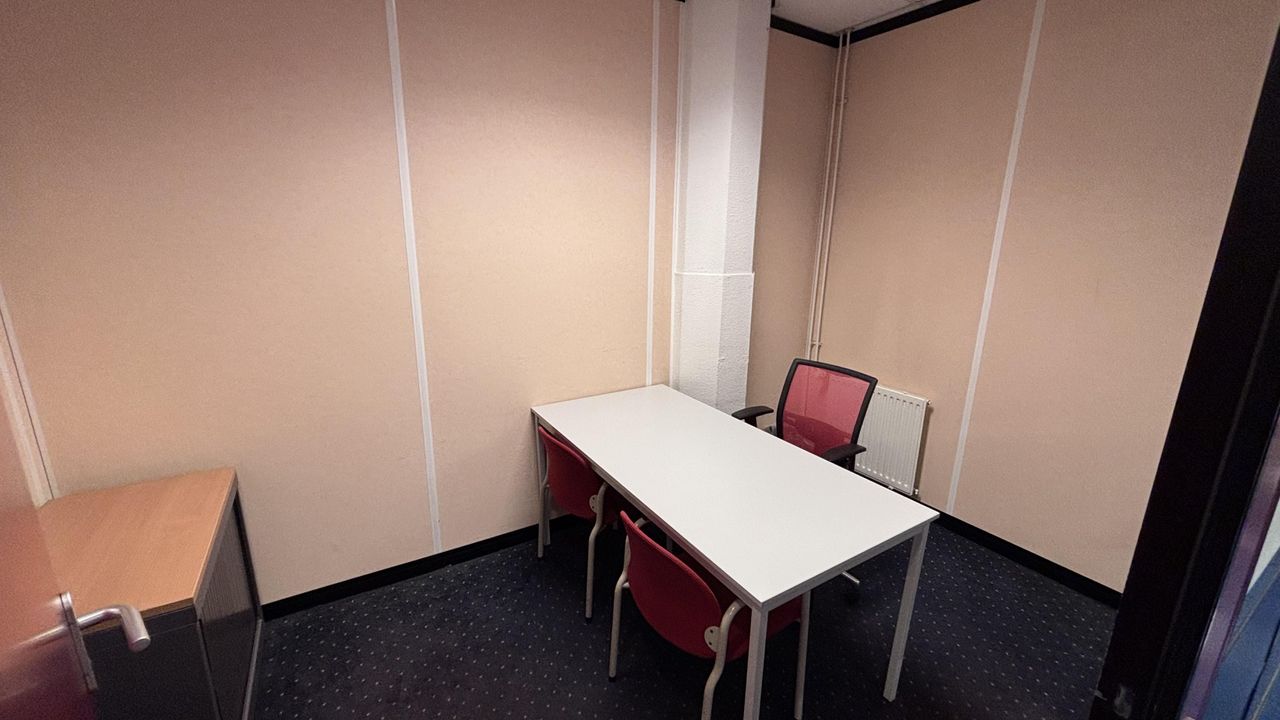 Hengelo  Meetingraum Spreekkamer 033 image 0