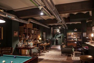 Barcelona  Club British Club image 4