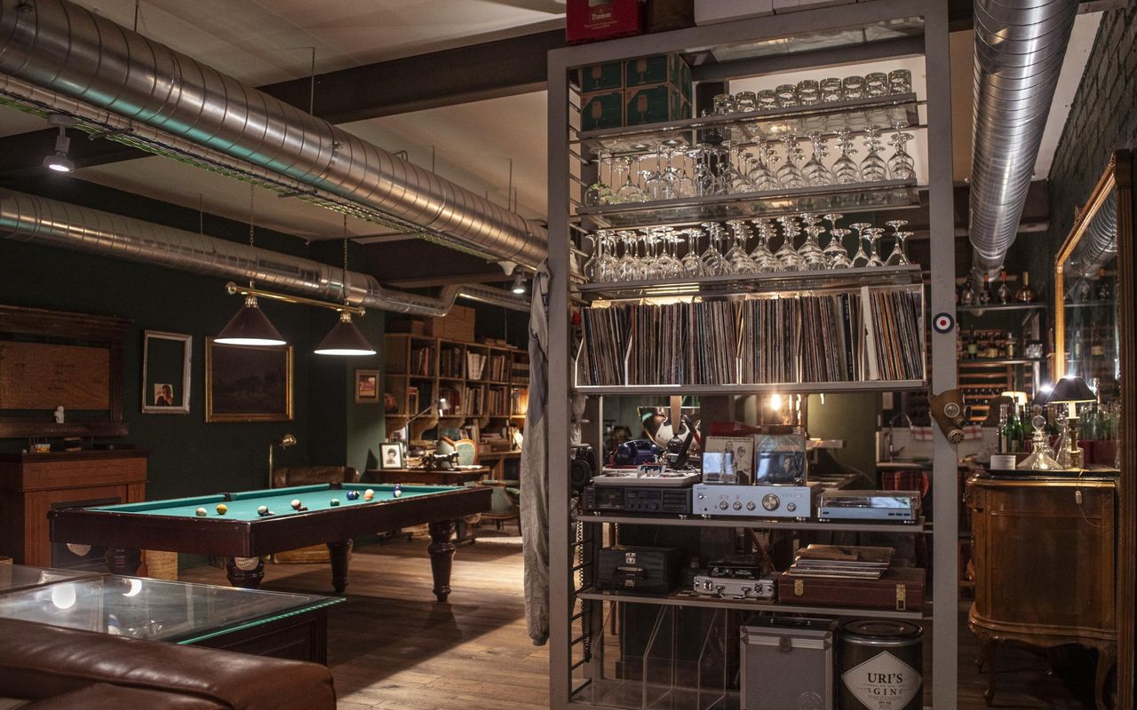 Barcelona  Club British Club image 7