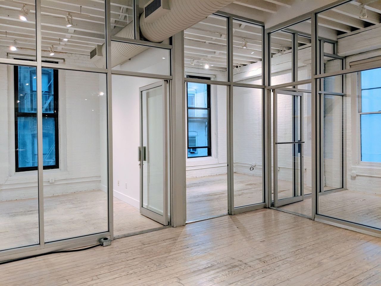 New York City  Showroom 3rd Floor image 10