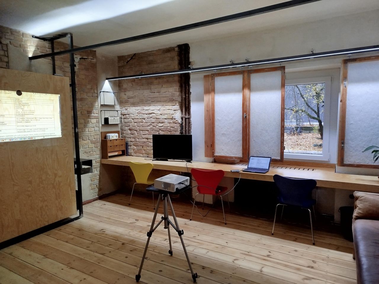 Berlijn Mobile Working Vergaderzalen Studio mit Loft Athmosphäre image 5