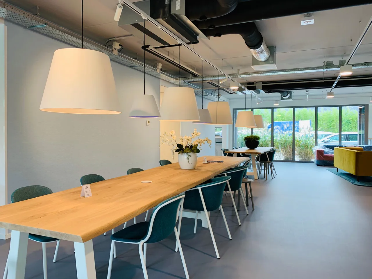 Eindhoven Interview Business center Flexwerkplek image 0