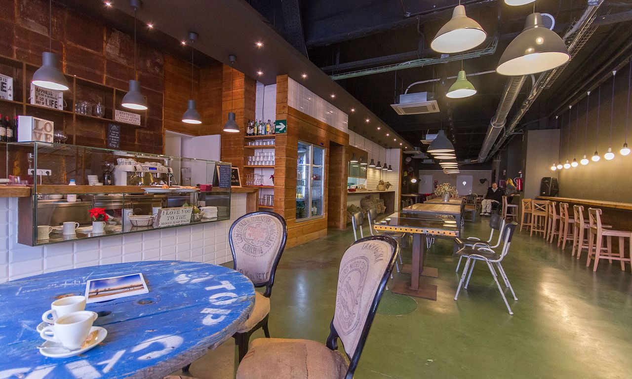 Valkiria Hub Space Whole Ground Floor mieten in Barcelona