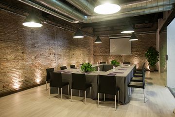 Barcelona training rooms Meeting room Valkiria Hub Space - Auditorium image 1