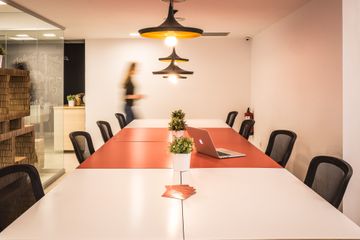 Barcelona workshop spaces Coworking space Open Space image 1