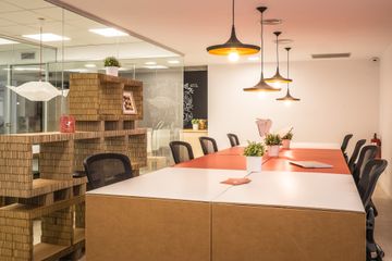 Barcelona workshop spaces Coworking space Open Space image 2