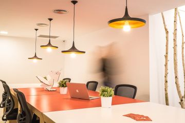 Barcelona workshop spaces Coworking space Open Space image 3