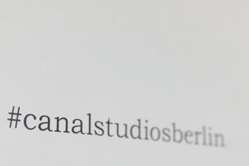 Berlin workshop spaces Photography studio STUDIO 1 image 10