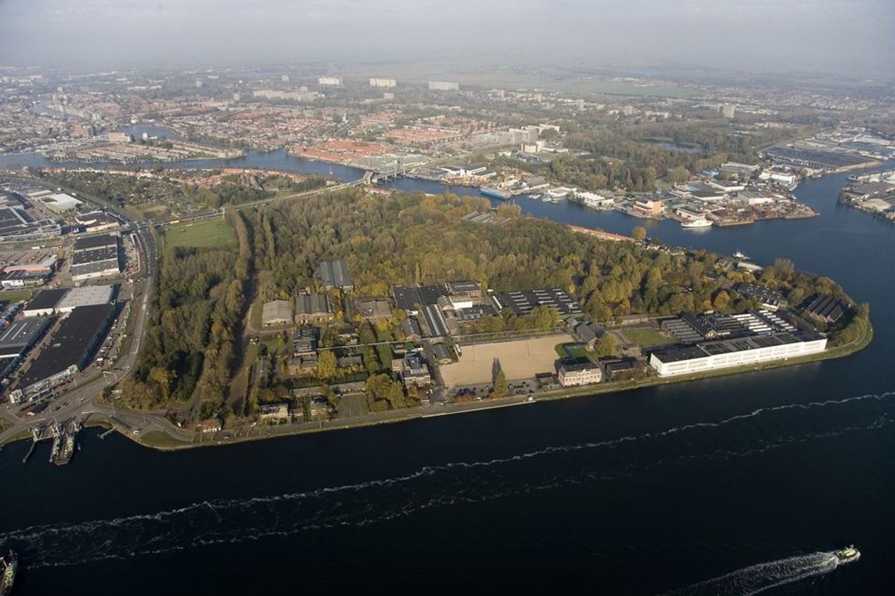 Amsterdam corporate event spaces Industrial space Park image 72