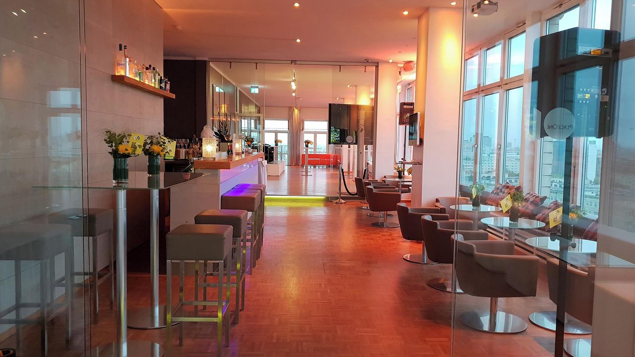 Berlin PR & Marketing Event  Barbereich image 3