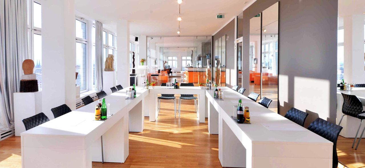 Berlin PR & Marketing Event  Saal 2 Strausberger Platz image 4