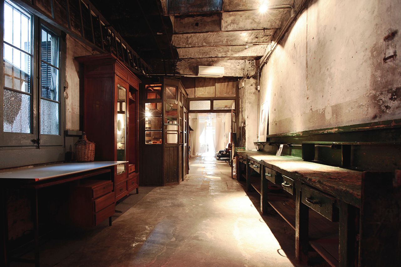 Barcelona corporate event spaces Industrial space Workshop room image 10