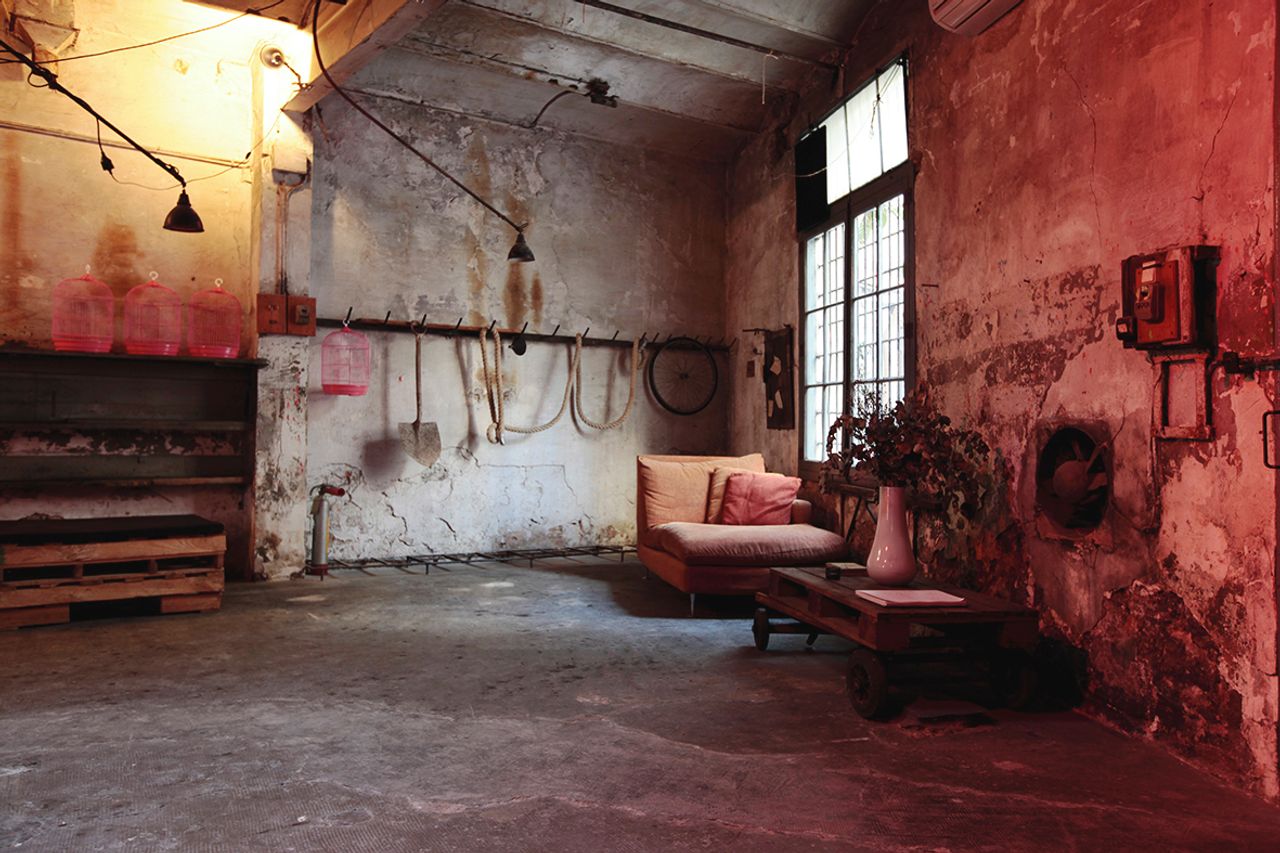 Barcelona corporate event spaces Industrial space Workshop room image 13