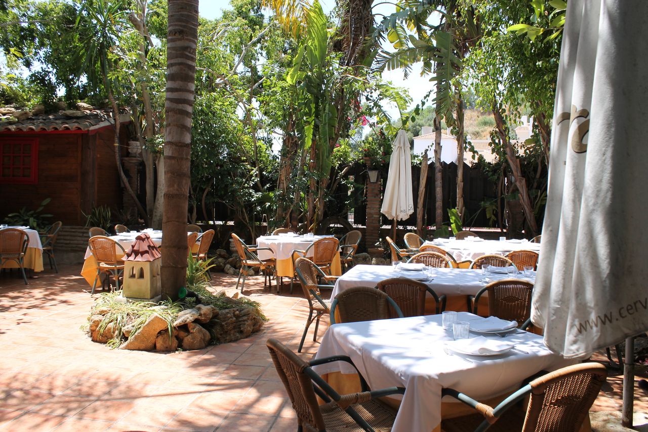 Malaga corporate event spaces Restaurant Garden image 6