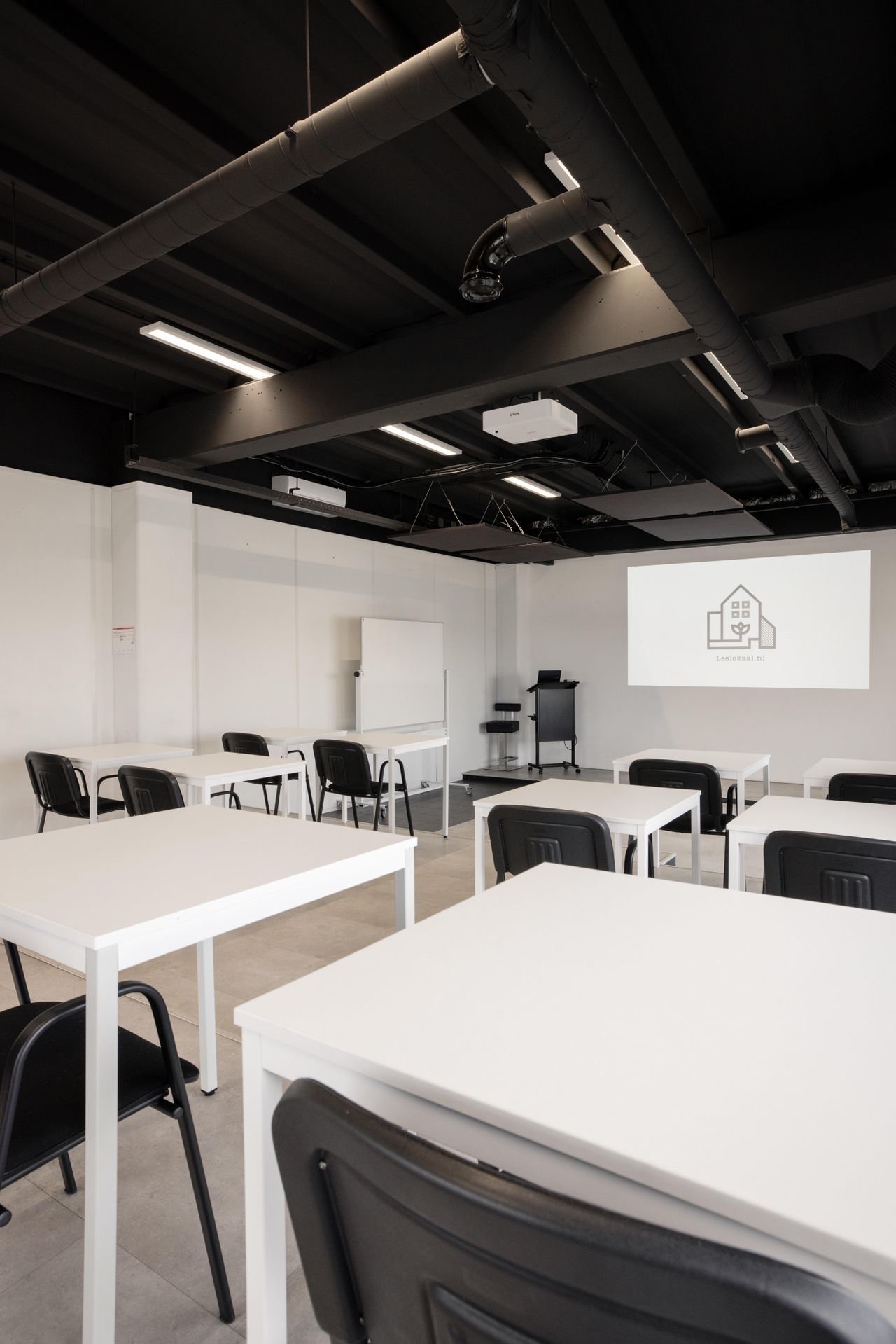 Amsterdam Client Meeting Trainingsruimtes Leslokaal 1 image 6