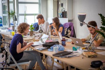 Paris workshop spaces Meeting room Big meeting room image 1