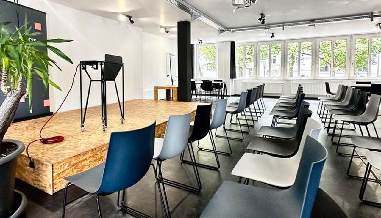 Aken Kreatives Meeting Conferentiezalen Conference image 0