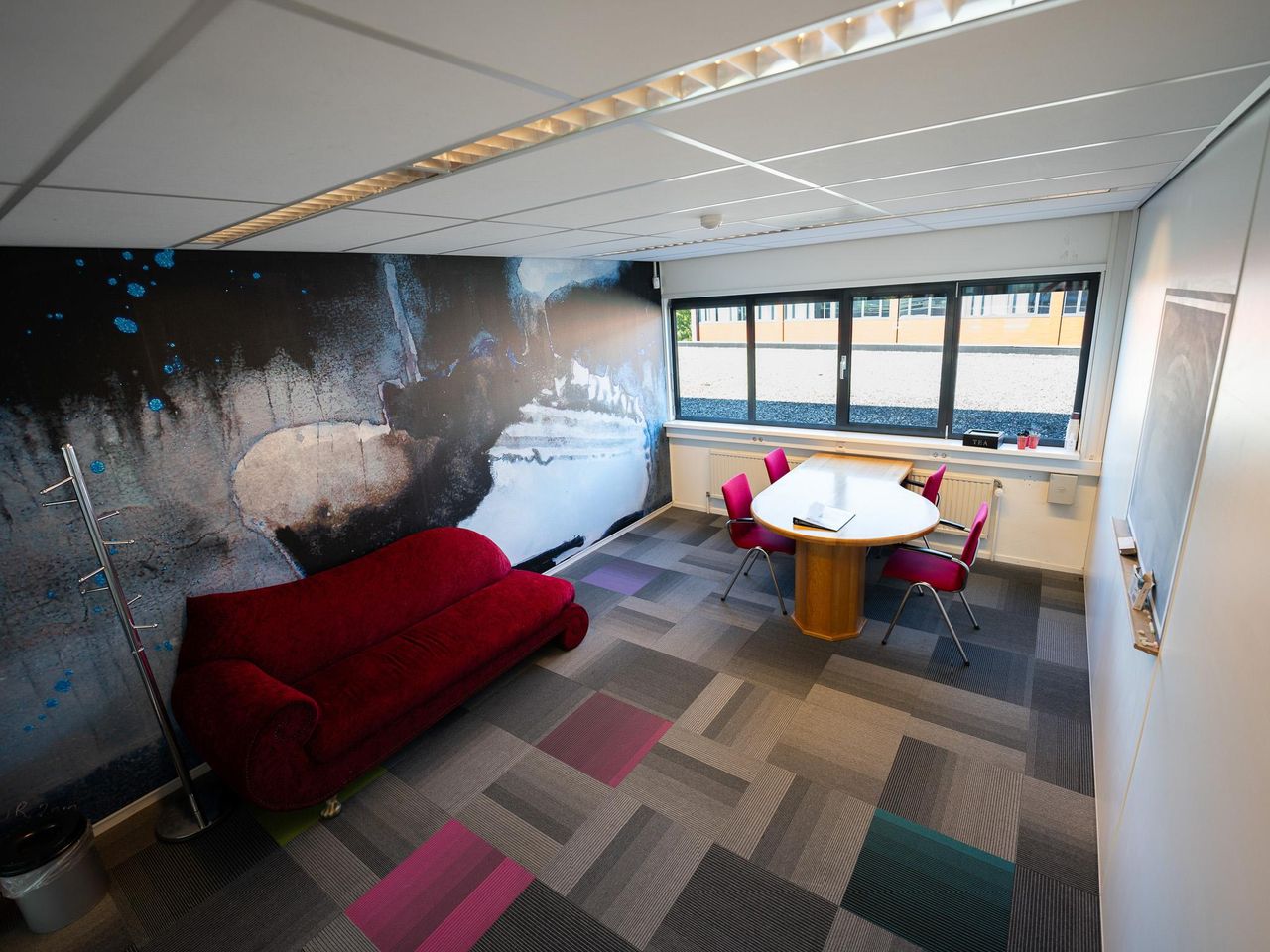 Leiden Offsite meeting Workshopruimtes c. Coachruimte Cabin image 3