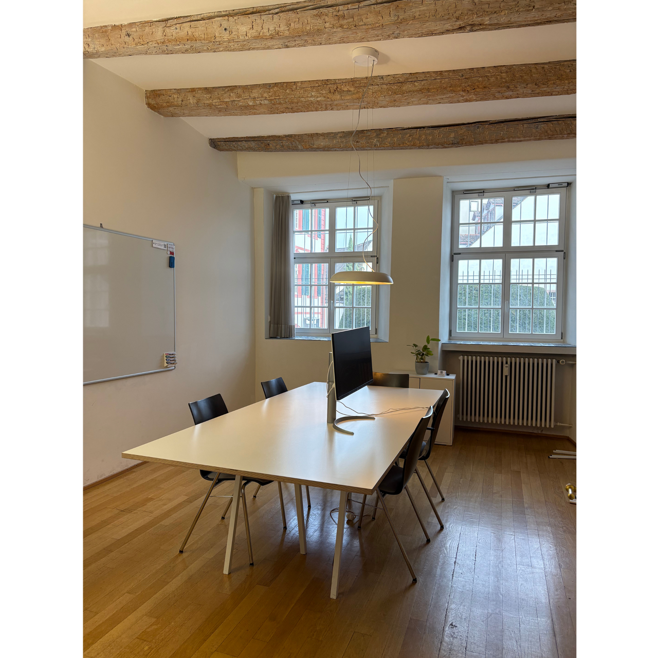 Basel Coworking Office space Flexibler Büro- und Besprechungsraum image 5